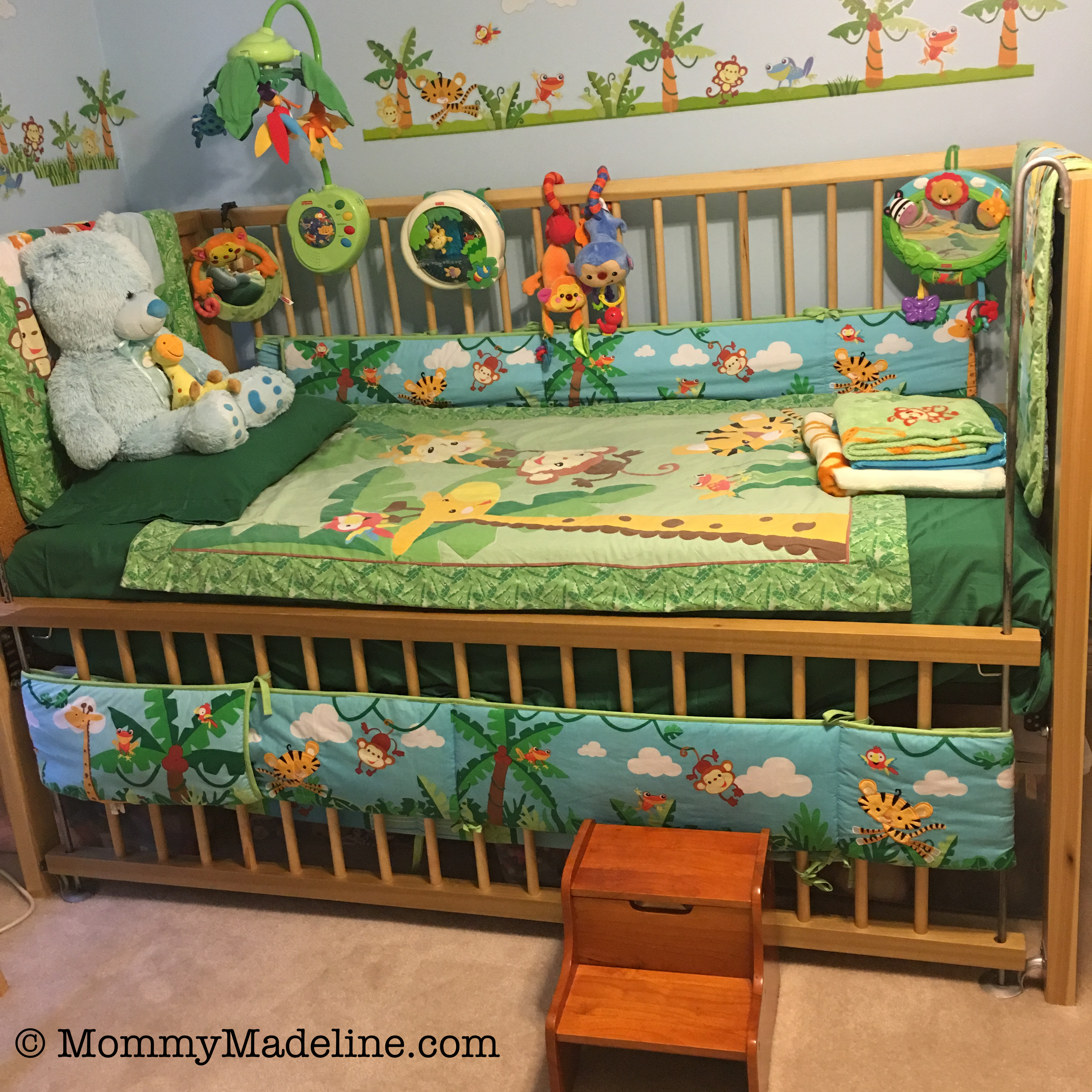 ABDL Nursery Crib